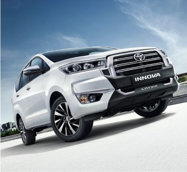 Toyota Innova Cab Service in Nashik